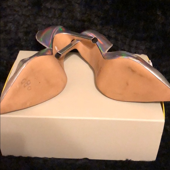 Silver Pumps - Picture 3 of 3
